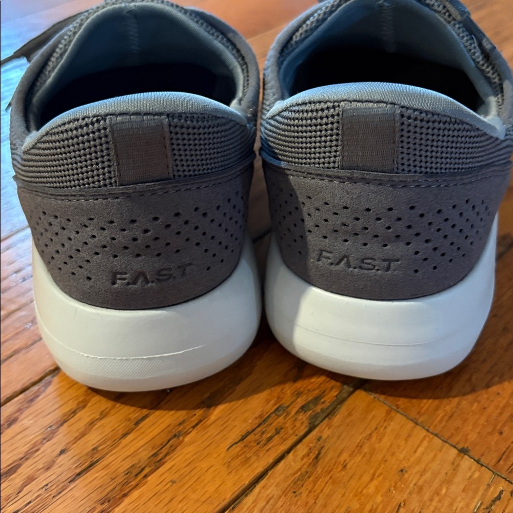 Kizik Madrid Eco Knit Hands Free Sneaker Shoes Grey Size Men's 6 Women's 7.5 - Picture 2 of 7